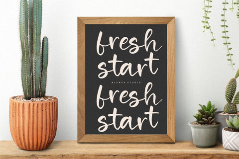 Seaside Tropics Font Font Balpirick 