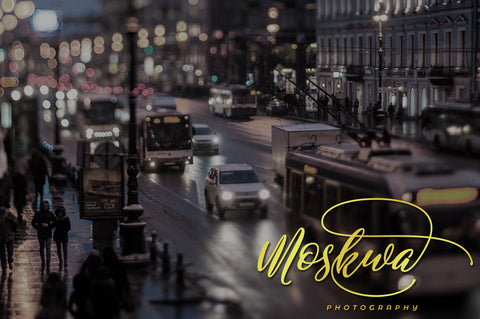 Shakeglow script Font Akrt Std 