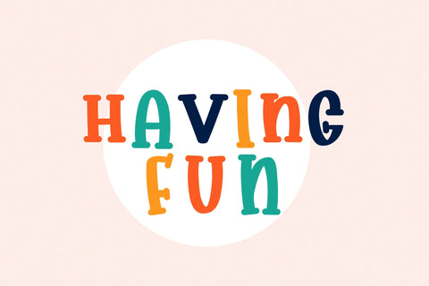 Shebae A Charming & Quirky Serif Font Font Balevgraph Studio 