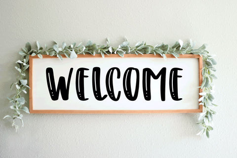 SHINE BRIGHT Font Mozarella 