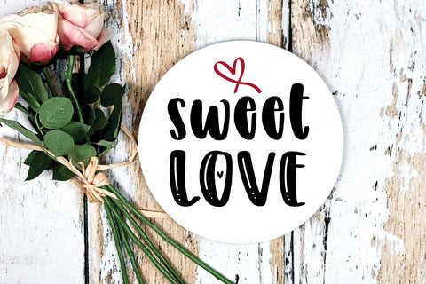 SHINE BRIGHT Font Mozarella 