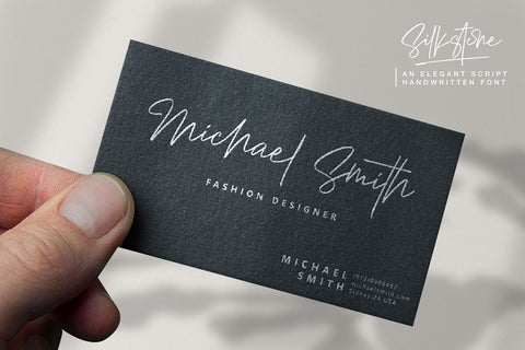 Silkstone Font Zeenesia Std 