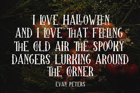 Skellington Hollow - Creepy Font Font Dm Letter Studio 