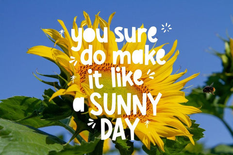 Smelly Peach Font Allouse.Studio 