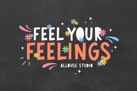 Smelly Peach Font Allouse.Studio 