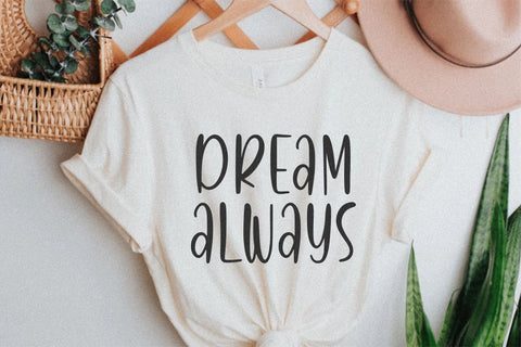 Smith Cyclops Font Qwrtype Foundry 