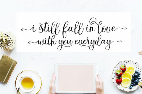 Southam Font RomieStudio 