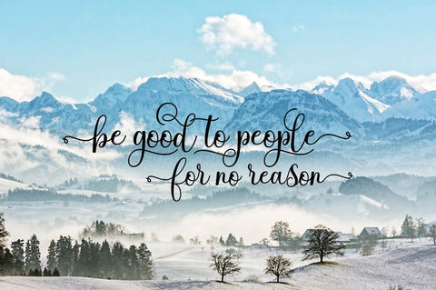 Southam Font RomieStudio 