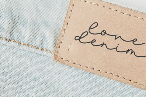 Sparkled - Handwritten Script Font Font KA Designs 