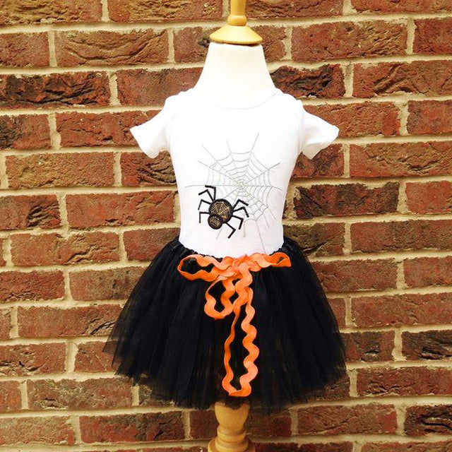 Spider with Web Applique Embroidery Design Embroidery/Applique Designed by Geeks 