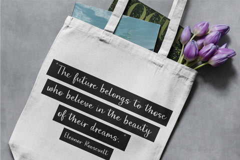 Springtide Font Sunday Nomad 