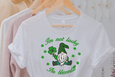 St. Patrick Gnome, Irish Gnome Machine Embroidery Design Embroidery/Applique DESIGNS Angie 