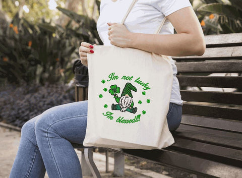 St. Patrick Gnome, Irish Gnome Machine Embroidery Design Embroidery/Applique DESIGNS Canada Embroidery 