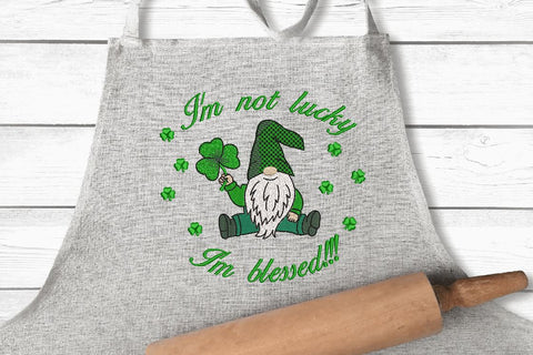 St. Patrick Gnome, Irish Gnome Machine Embroidery Design Embroidery/Applique DESIGNS Canada Embroidery 