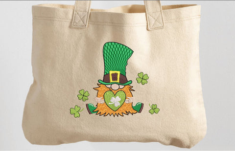 St. Patrick Gnome Machine Embroidery Design Embroidery/Applique DESIGNS Angie 