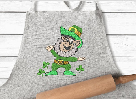 St. Patrick Gnome Machine Embroidery Design Embroidery/Applique DESIGNS Angie 