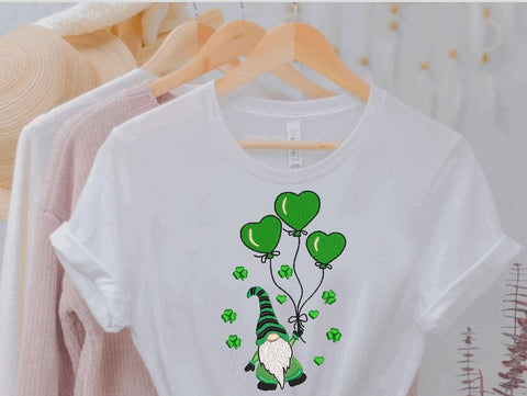 St. Patrick Gnome with balloons Machine Embroidery Design Embroidery/Applique DESIGNS Angie 