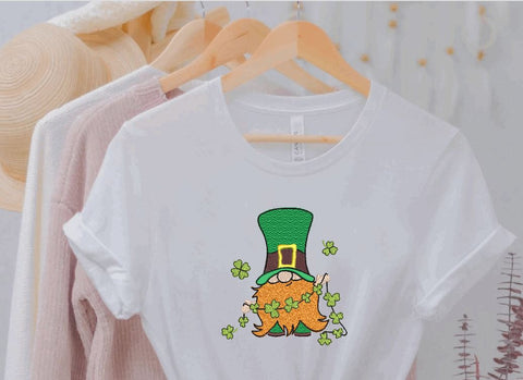 St. Patrick Gnome with Garland Machine Embroidery Design Embroidery/Applique DESIGNS Angie 