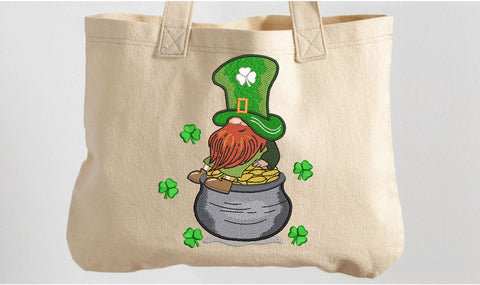 St. Patrick Gnome with pot of gold Machine Embroidery Design Embroidery/Applique DESIGNS Canada Embroidery 