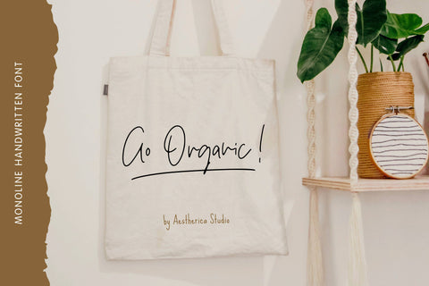 Star Gold Font Aestherica Studio 