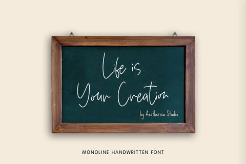 Star Gold Font Aestherica Studio 