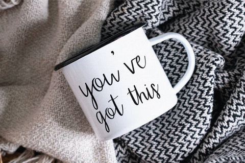 Starling Font Sunday Nomad 