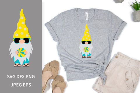 Summer gnome SVG. Beach gnome holding ball. SVG LaBelezoka 
