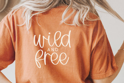 Sunset Chaser - Handwritten Script Font Font KA Designs 