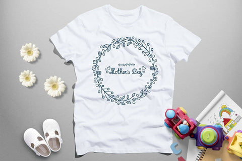 svg Mother's day card Flower wreath with hand lettering SVG Zoya Miller 