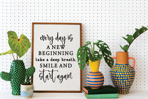 swallowtail Font Mozarella 