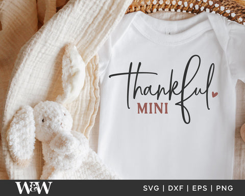 Thankful Mama SVG | Thankful Mini SVG | Thanksgiving Mommy and Me SVG SVG Wood And Walt 