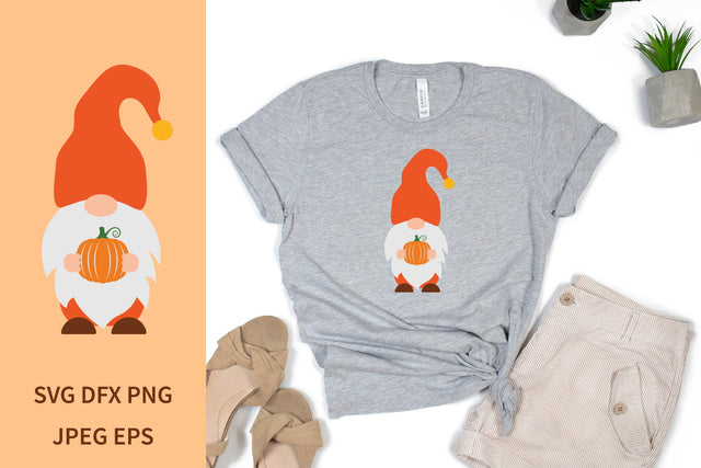 Thanksgiving gnome. Autumn gnome holding pumpkin. SVG LaBelezoka 