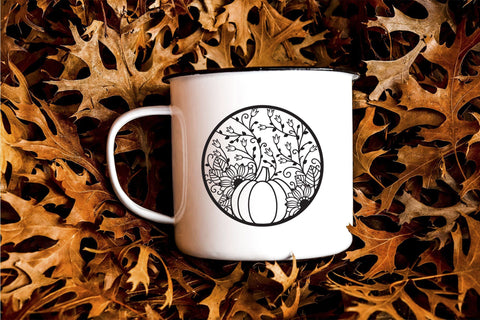 Thanksgiving SVG, Sunflower SVG with Flowers, Pumpkin SVG Circle Ornament. SVG Elinorka 