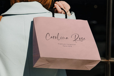 Thinker Script - Signature Font Font StringLabs 