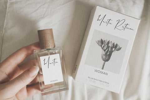 Transilvant Geraldis - Stylish Signature Font Font Storytype Studio 