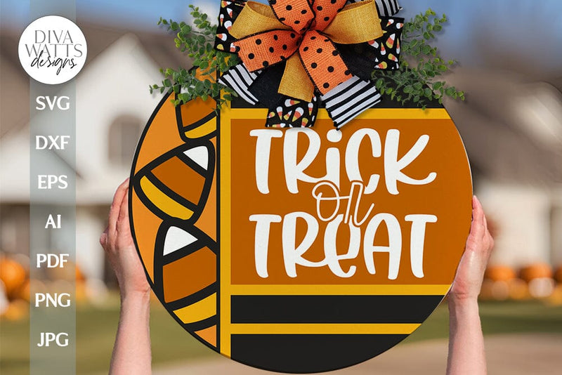 Trick or Treat SVG Halloween Door Hanger For Fall Trick Or Treat Sign ...