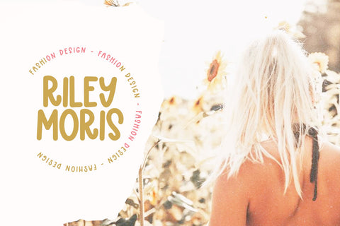 Twinkle - Quirky Handwritten Font Font KA Designs 