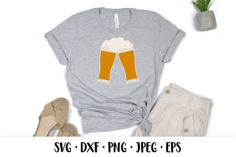 Two glasses of foaming beer SVG SVG LaBelezoka 