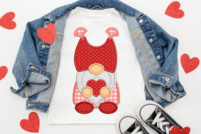 Valentine Gnome with Heart Applique Embroidery Embroidery/Applique DESIGNS Designed by Geeks 