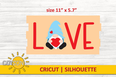 Valentines Day Door Hanger SVG | Valentine's day Gnome SVG CutsunSVG 