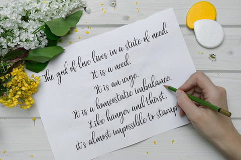 Valentinoa Font Madatype Studio 