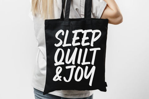 Westbum Font Allouse.Studio 