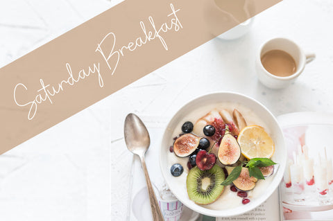 Whenly script font Font Chamsae Studio 