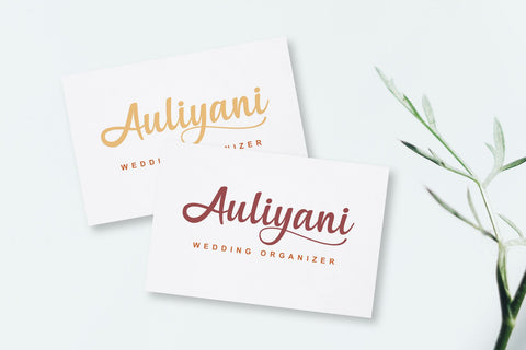 white allies Font Dumadistyle 