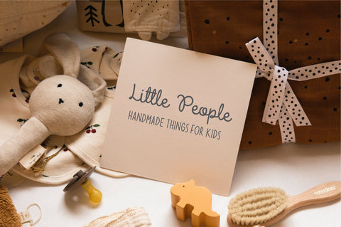 White Clementine Font Sunday Nomad 