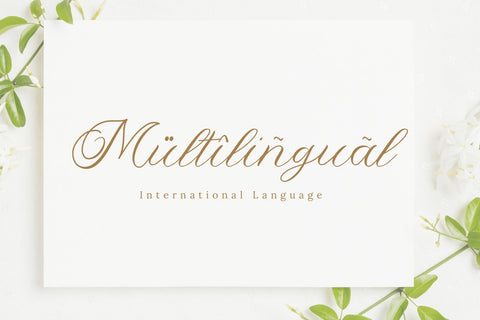 Yolitica |modern handwritten Font toni_std 