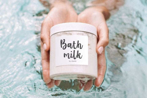 Younglife Font Allouse.Studio 